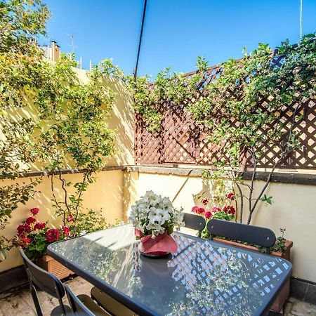 Appartamento Trevi'S Roof Terraces Roma Esterno foto