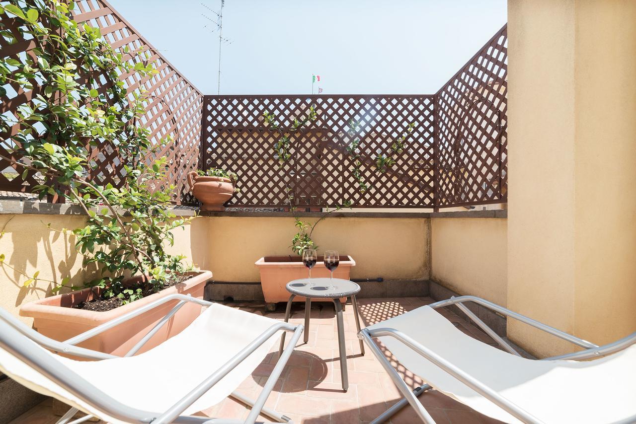 Appartamento Trevi'S Roof Terraces Roma Esterno foto